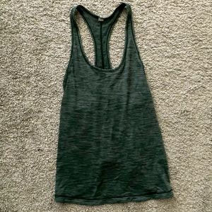 Lululemon tank top